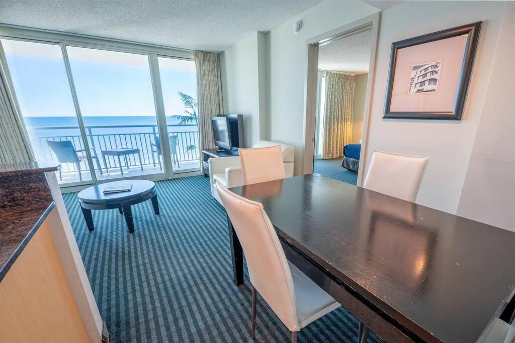 Вілла 7Th Floor! Modern Building, Direct Oceanfront View Мертл-Біч Екстер'єр фото
